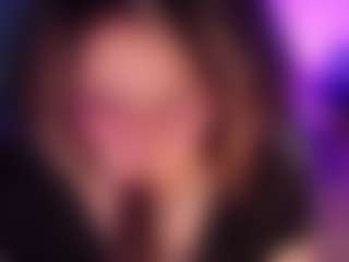 Live cam show with Emma nakamura - Glasses on Latina Girls