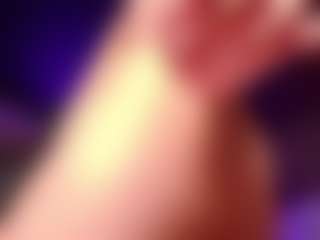 Live cam show with Emma nakamura - Lush on CamClone