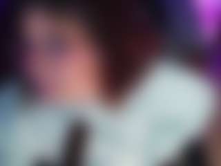 Live cam show with Emma nakamura - Butt Plug on livesuperchat.net