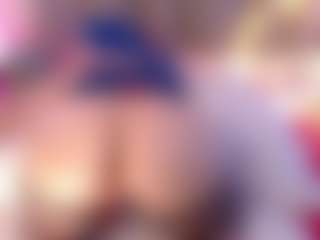 Emy-Ruiz's Live Sex Cam Show