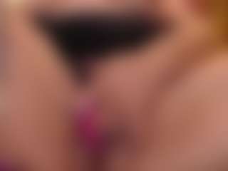 Live cam show with Keny-KENSI - Green Eyes on EXY