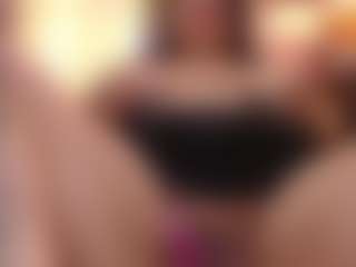 Live cam show with Keny-KENSI - Hairy Pussy MILF on xxxlivecams.org