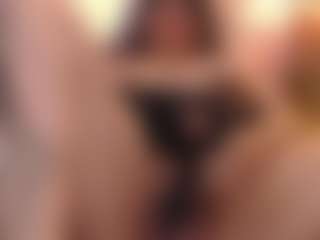 Show de cam en vivo con Keny-KENSI - Blue Eyes en Camsoda