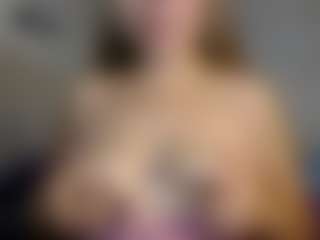 Live cam show with rubia_oficialmilf - MILF on Big Tits