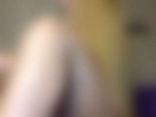 Live cam show with rubia_oficialmilf - BBW on live18s.com
