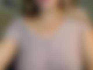 rubia_oficialmilf MILF webcam performer live streaming