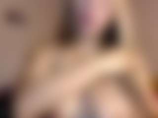 Live cam show with rubia_oficialmilf - Big Tits on sexylivex.com
