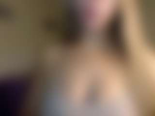 Live cam show with rubia_oficialmilf - Blonde Hair on Camsoda