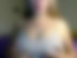 Live cam show with rubia_oficialmilf - MILF on hrnylive.com