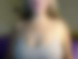 Live cam show with rubia_oficialmilf - Handjob on Milf Play