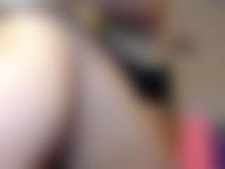 Live cam show with rubia_oficialmilf - Mature on xxxlivecams.org