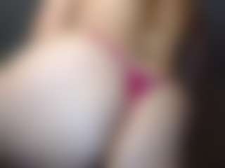rubia_oficialmilf's Live Sex Cam Show