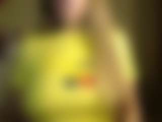 Live cam show with rubia_oficialmilf - Small Tits on Gym Cam Girls