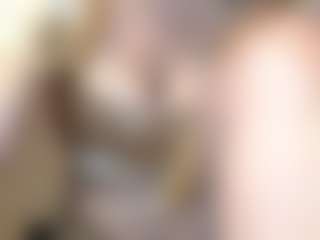 rubia_oficialmilf's Live Sex Cam Show