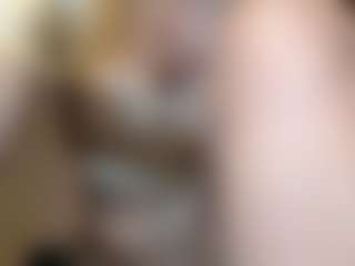 rubia_oficialmilf's Live Sex Cam Show