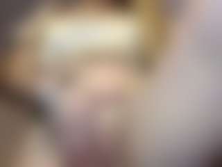 rubia_oficialmilf's Live Sex Cam Show