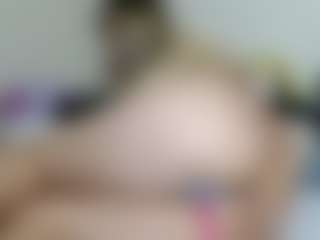 Live cam show with rubia_oficialmilf - Mobile on Milfs Live