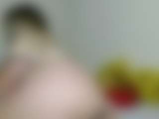 Live cam show with rubia_oficialmilf - Full Nudity on livesuperchat.net