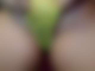 rubia_oficialmilf's Live Sex Cam Show