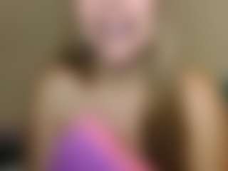 Live cam show with rubia_oficialmilf - Mobile on Soda Cam