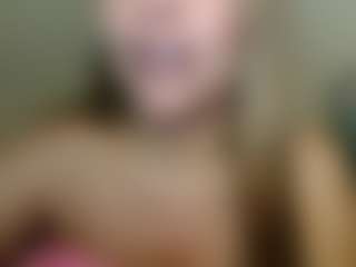 rubia_oficialmilf's Live Sex Cam Show