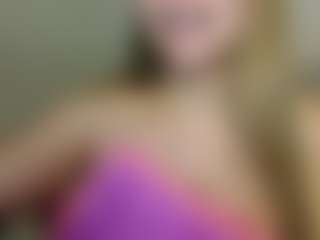 Live cam show with rubia_oficialmilf - Mature Young Adult on CSO-WL
