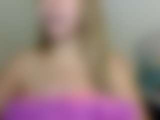 Live cam show with rubia_oficialmilf - Blonde Hair Middle Aged on Uber Horny