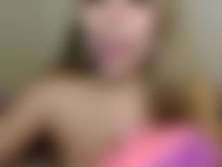 Live cam show with rubia_oficialmilf - Blonde Hair Petite on camgirlchat.live