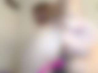 rubia_oficialmilf's Live Sex Cam Show