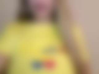 Live cam show with rubia_oficialmilf - Mobile Young Adult on friskycurves.com