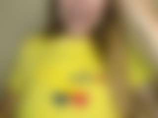 Live cam show with rubia_oficialmilf - Blonde Hair Middle Aged on AdultVida.com