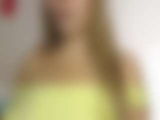 Live cam show with rubia_oficialmilf - Mobile on Camsoda