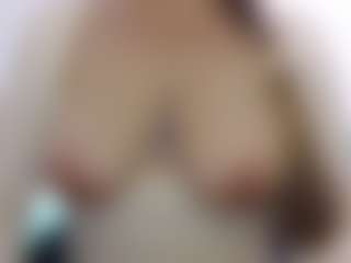Live cam show with rubia_oficialmilf - Mobile on Sweet Sext