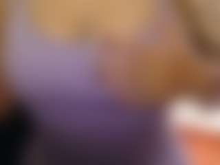 Live cam show with rubia_oficialmilf - Mobile Mature on Camsoda