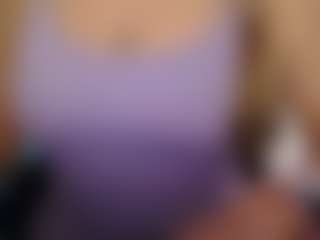 Live cam show with rubia_oficialmilf - Mobile Mature on Camsoda