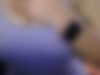 Live cam show with rubia_oficialmilf - Mobile Mature on Camsoda