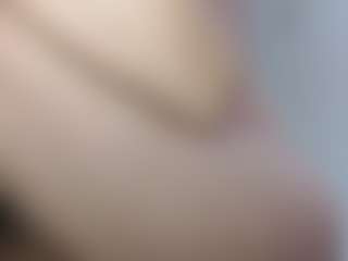 Live cam show with rubia_oficialmilf - Mobile Young Adult on Camversity