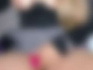 Live cam show with rubia_oficialmilf - Middle Aged on Camsoda