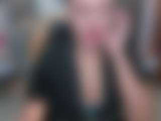 Live cam show with Aida-adams - Colombia MILF on Camsoda