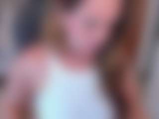 Spettacolo in cam dal vivo con Aida-adams - Nature MILF su Camsoda