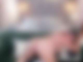 Live cam show with Aida Adams - Lush Blonde Hair on Camsoda