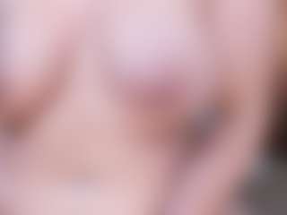 Live cam show with Aida Adams - Wife on xxxlivecams.org
