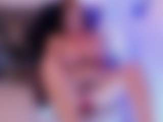 Live cam show with Aida Adams - Colombia Young Adult on Camiplay Live