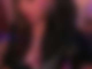 Live cam show with Aida Adams - Camel Toe on SpankPalCams