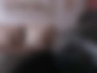 Live cam show with Aida Adams - Blonde Hair on CSO-WL