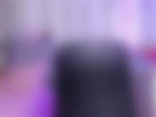 Live cam show with nikibryce - Butt Plug on Milf Play