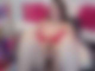 Live cam show with Rae Richmond - Thick on madthumbs