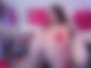 Live cam show with Rae Richmond - Aussie on UwU Esports