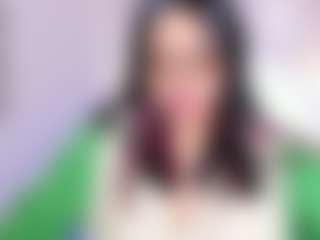 AzuraKindong's Live Sex Cam Show