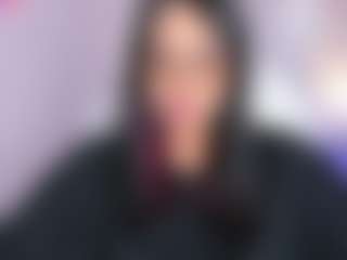 AzuraKindong's Live Sex Cam Show